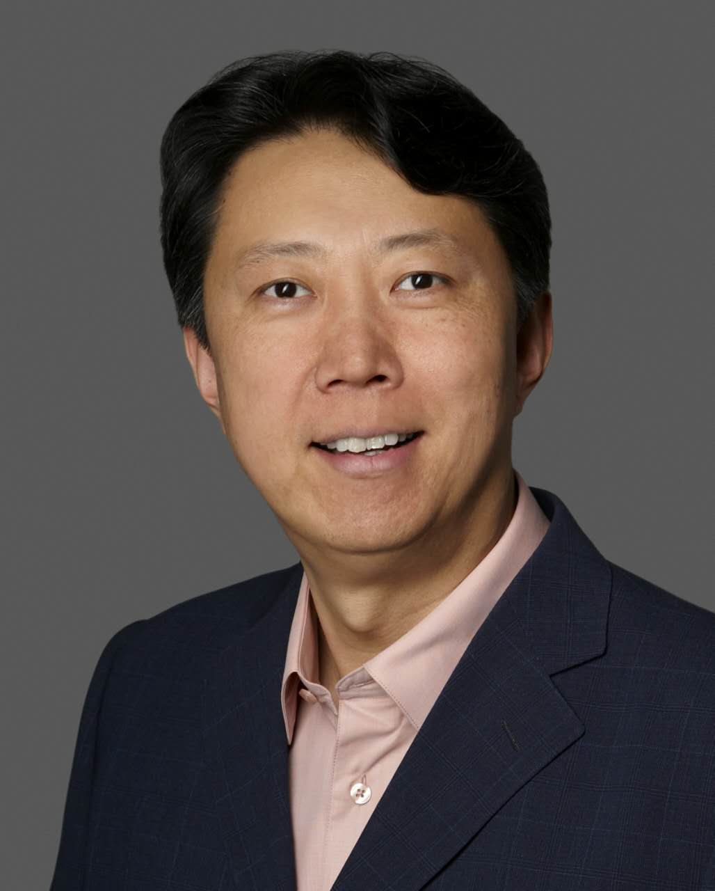 赵晖 · 卡尔加里房产经纪