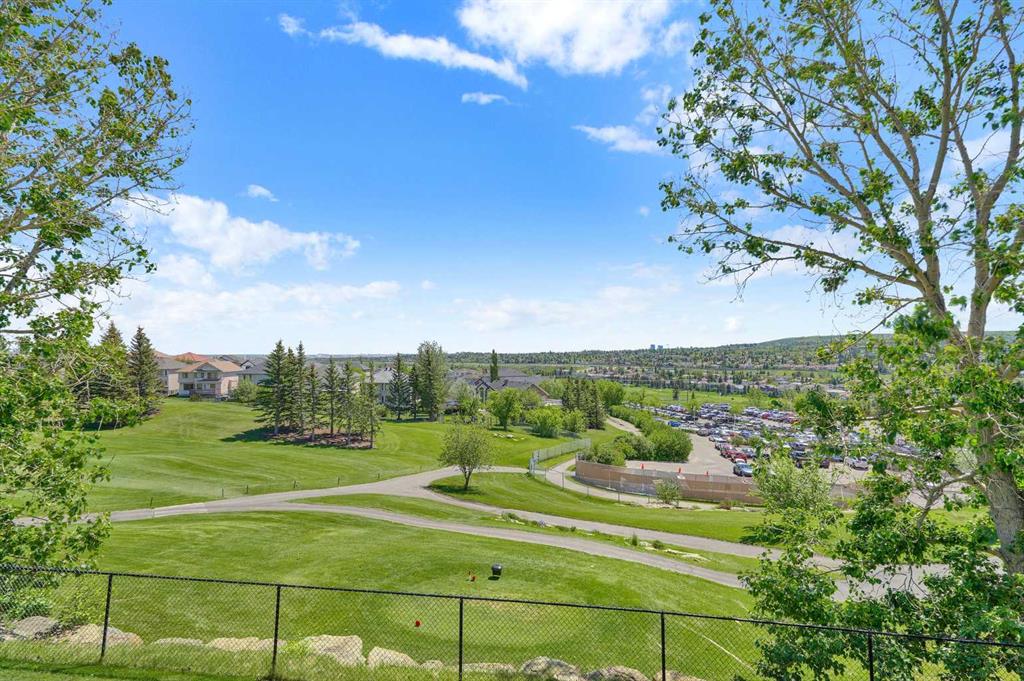 Panorama Hills 社区环境与房屋风貌
